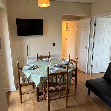 Modern, Quiet, Sleeps 9, Etihad, Coop Live, Манчестър Екстериор снимка